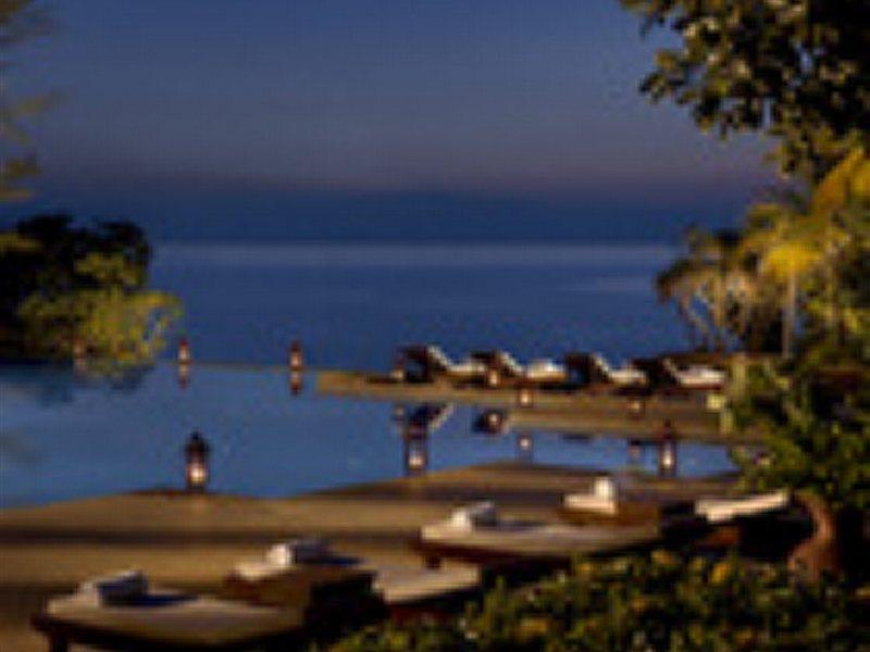 Tanjong Jara Resort, Terengganu - An Slh Hotel Dungun Exterior foto View of the beach at the resort