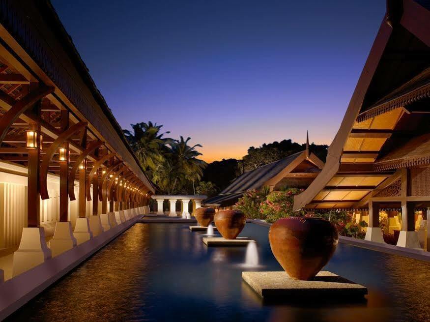 Tanjong Jara Resort, Terengganu - An Slh Hotel Dungun Exterior foto The resort's main lobby